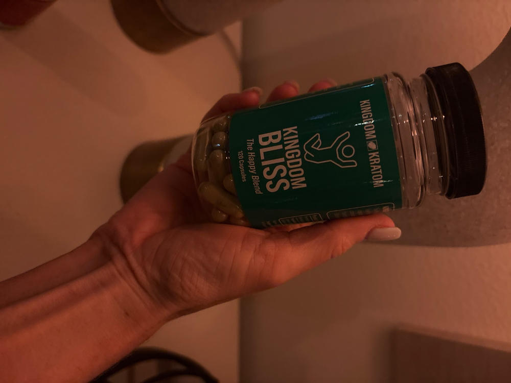 Bliss Green Blend Capsules - 120 Count - Customer Photo From Kelly Henry