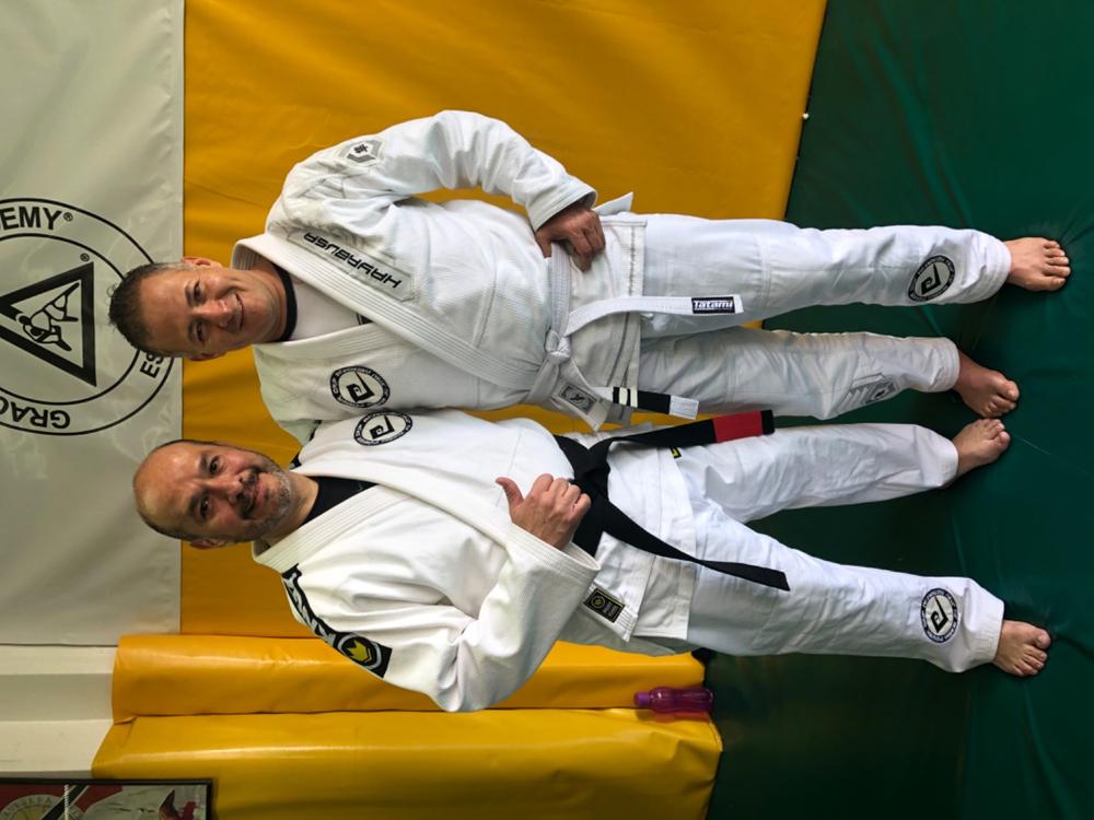 Hayabusa Warrior Gold Weave Jiu Jitsu Gi - Customer Photo From Ulises Perezmata
