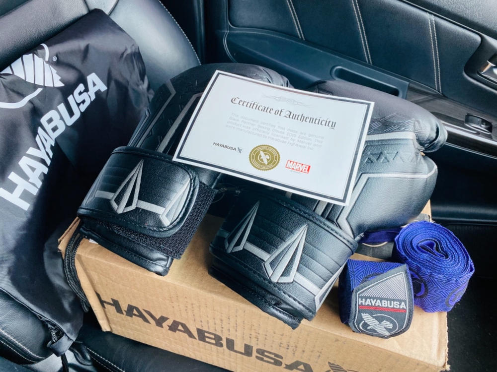 Black Panther Boxing Gloves | Marvel Hero Elite • Hayabusa