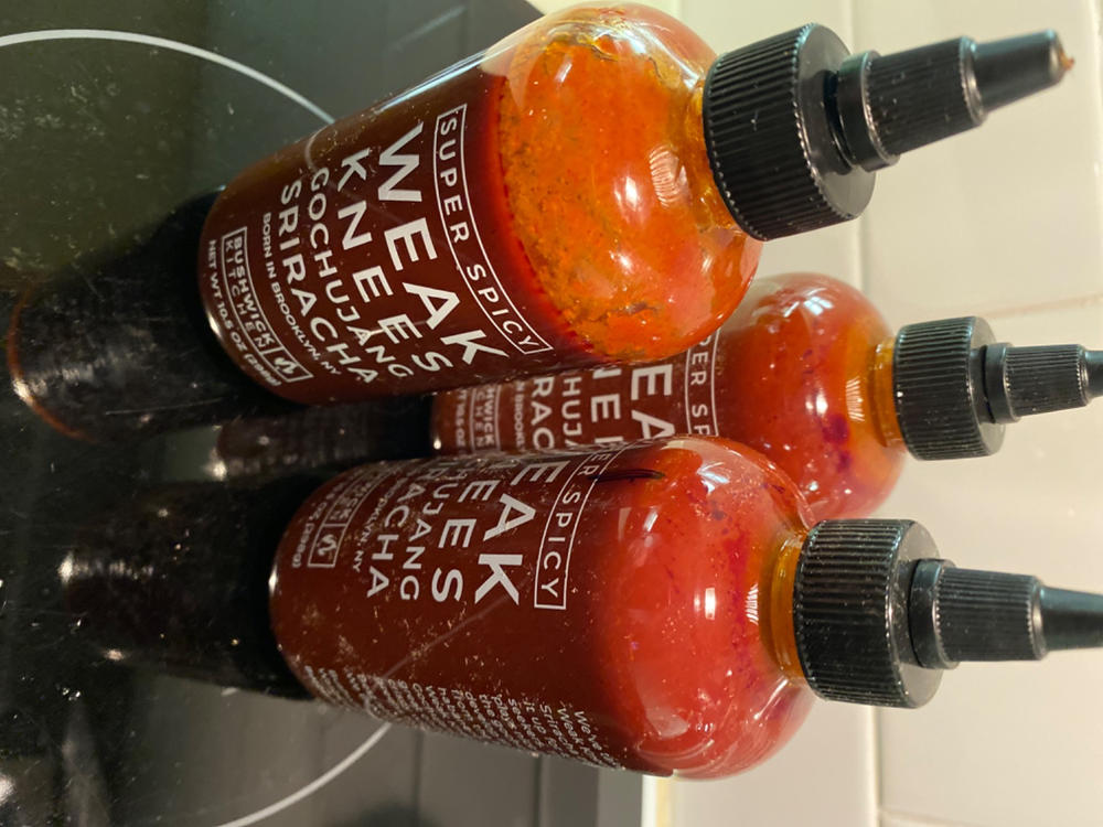 Bushwick Kitchen Spicy Sampler Gift Box, Set Includes our Gochujang  Sriracha, Spicy Maple Syrup, and Spicy Honey Hot Sauces, 5 Recipes, Chile  Pepper
