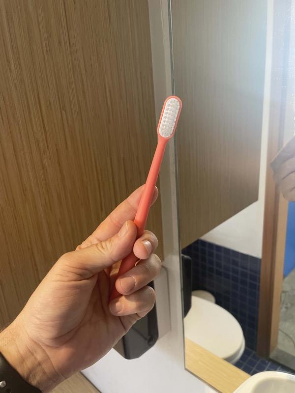 Original SeaDifferently Eco Friendly Replaceable Head Toothbrush - Customer Photo From Jon I.