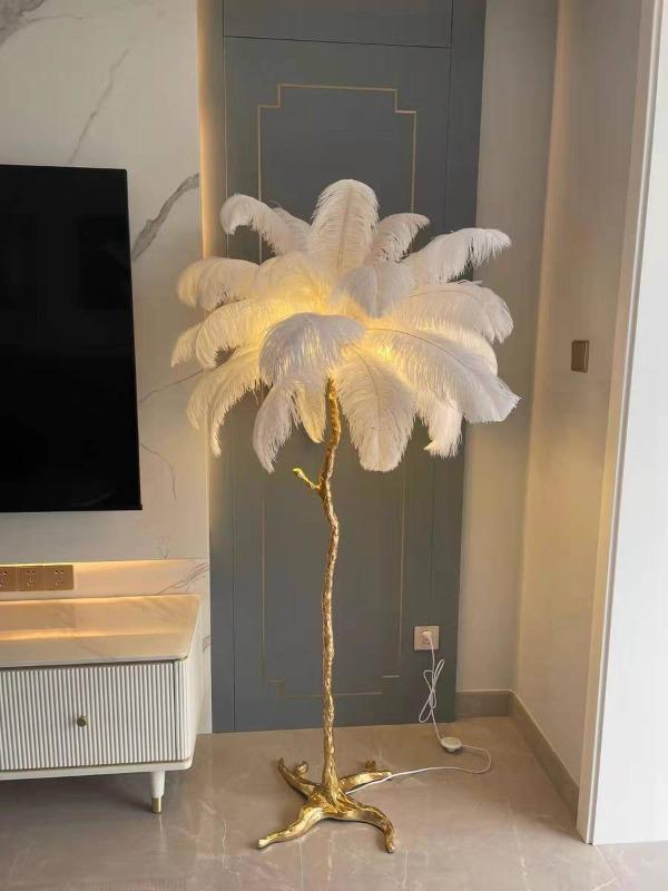 lampe plume,lampadaire plume Lampadaire doré fille chambre lampadaire  plumes DIY convient pour salon et chambre à coucher (White)