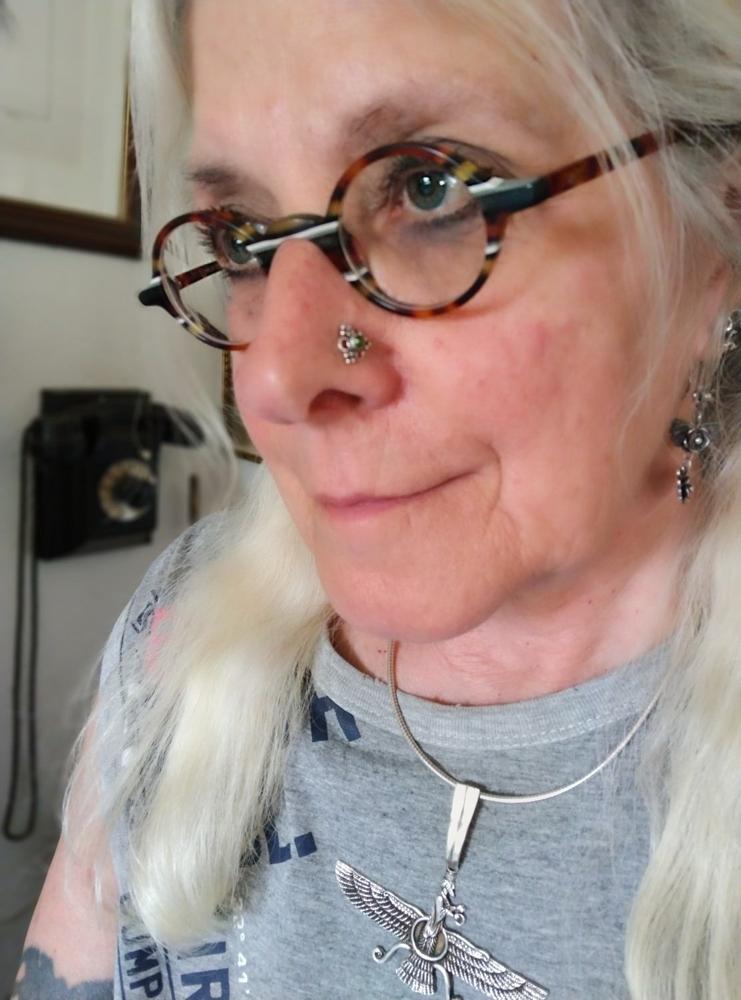 Silver and Citrine Unique Bold Nose Stud - Customer Photo From Bonnie Kaspers