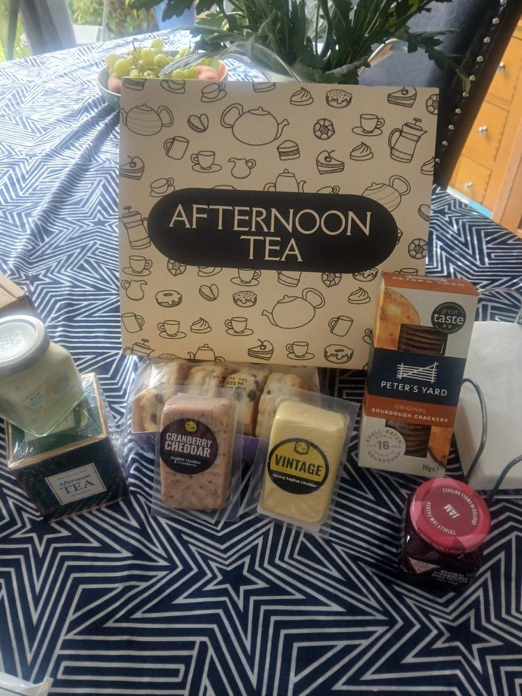 Afternoon Tea Hamper | British Afternoon Tea Gift Set | Perfect Gift For Any Occasion - Customer Photo From Karen Barrett Brennan