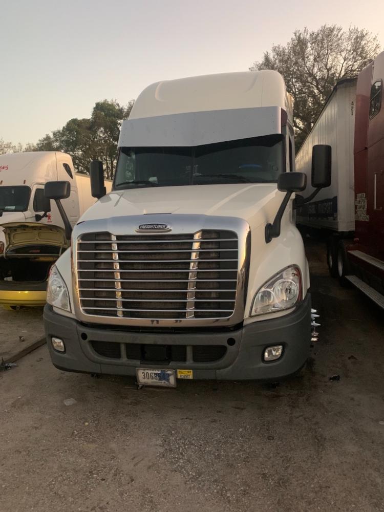 18 1/2” Visor V-Style Stainless Steel 8 Hidden Light Style ( V) fits Freightliner Cascadia - Customer Photo From J&m brothers trucking 