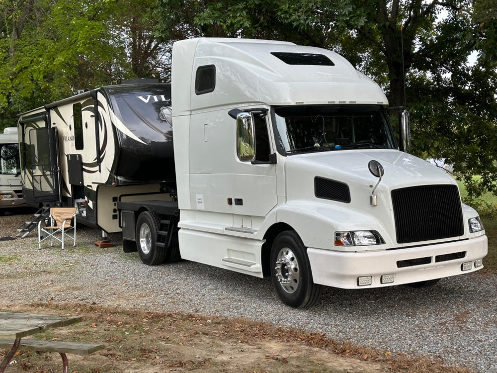 Chrome Mirror Cover fits Volvo VNL & VNM - Customer Photo From Nash Williams