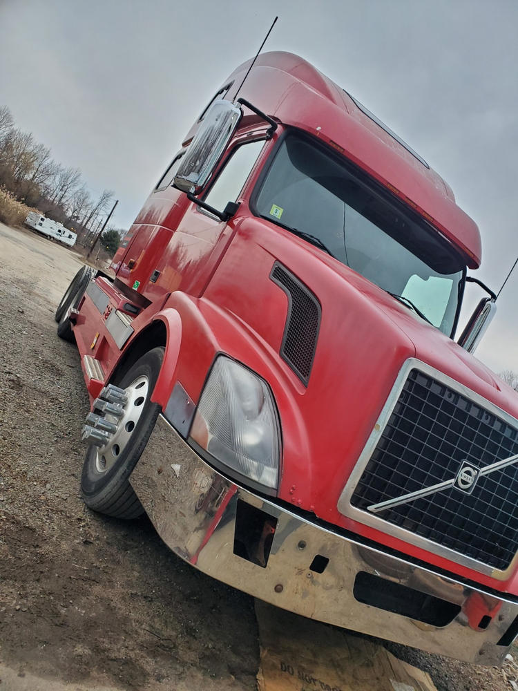 Chrome Mirror Cover for Volvo VNL & VNM - Customer Photo From Ron Ellis
