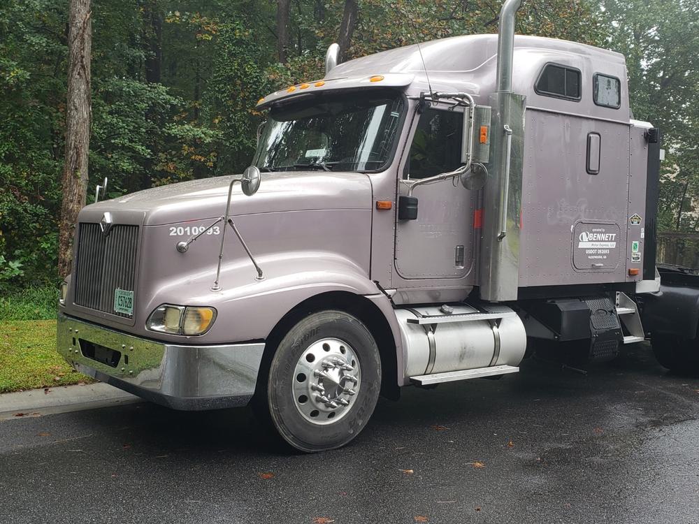 16” Bumper Fits 1997 And Newer (Chrome, Aero, Bolt Holes, Tow, Fog Light Holes, 7 Gauge) fits International 9200 And 9400 - Customer Photo From Steven R.