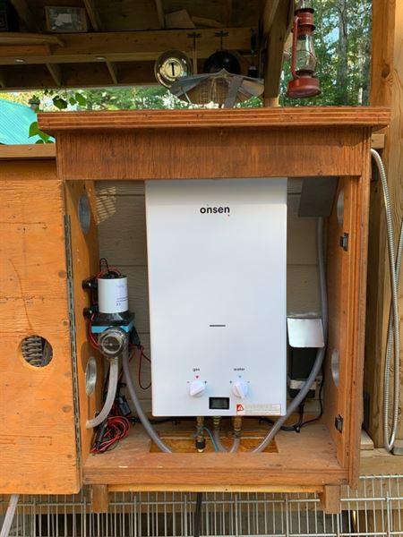 Onsen 10L Outdoor Propane Portable Tankless Water Heater 2.6 Gal/Min 75K BTU with 3.0 Pump - Customer Photo From Michael Brideau