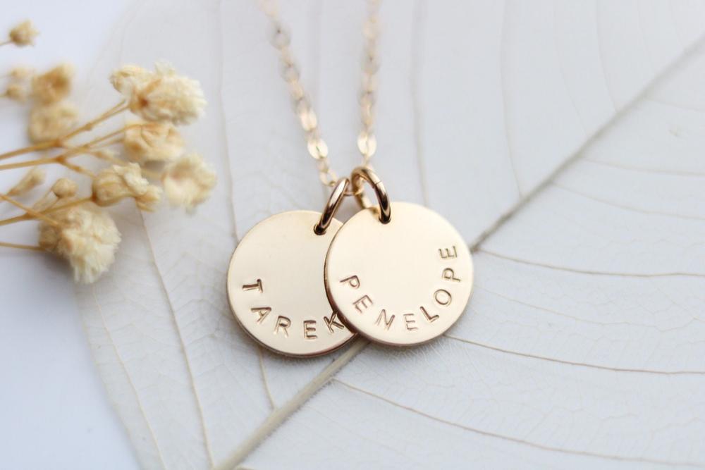 Double Disc Name Necklace - 1/2