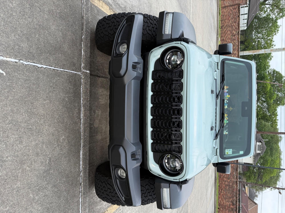 Jeep Earl PGP Touch Up Paint - Customer Photo From Earl Carter