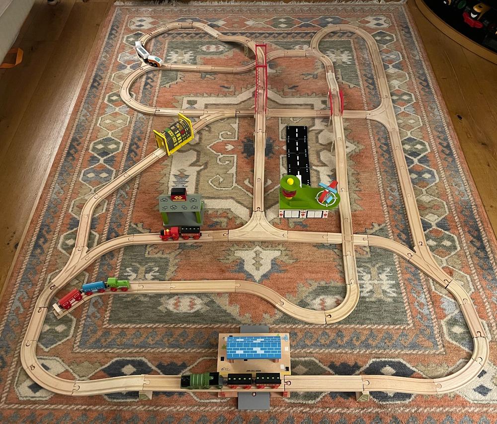 Train Track Expansion Bundle (49 pieces) - Customer Photo From Oliver Scott