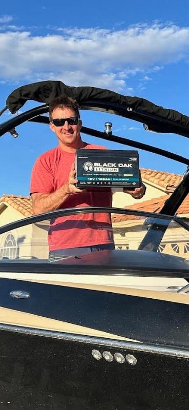 Black Oak Lithium 12V 108Ah Dual Purpose LiFePO4 Marine Battery - Customer Photo From Robert M.