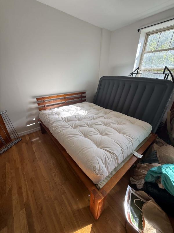 Japanese Tatami Platform Bed with Slatted Headboard - Customer Photo From Alyssa F.