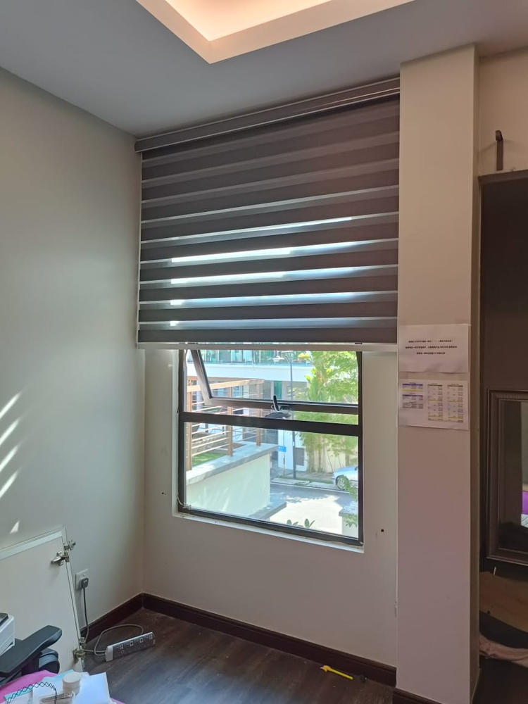 Bali Classic Blackout Zebra Blinds - Customer Photo From Wee Z.