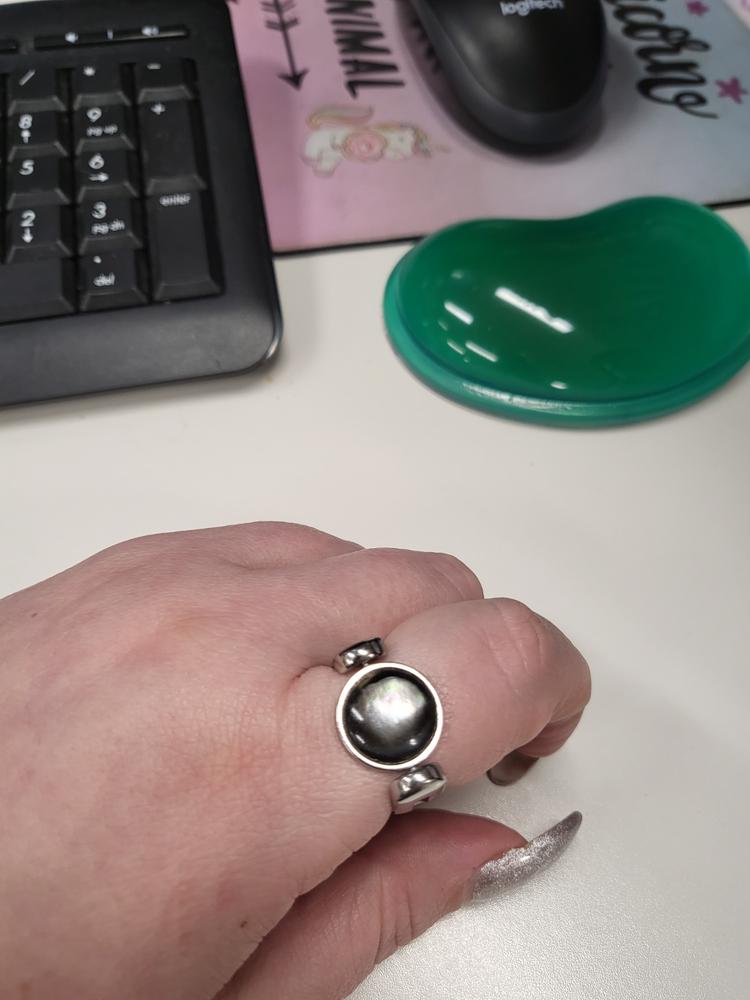 Gray Shell Crystal Fidget Ring - Customer Photo From Megan H.