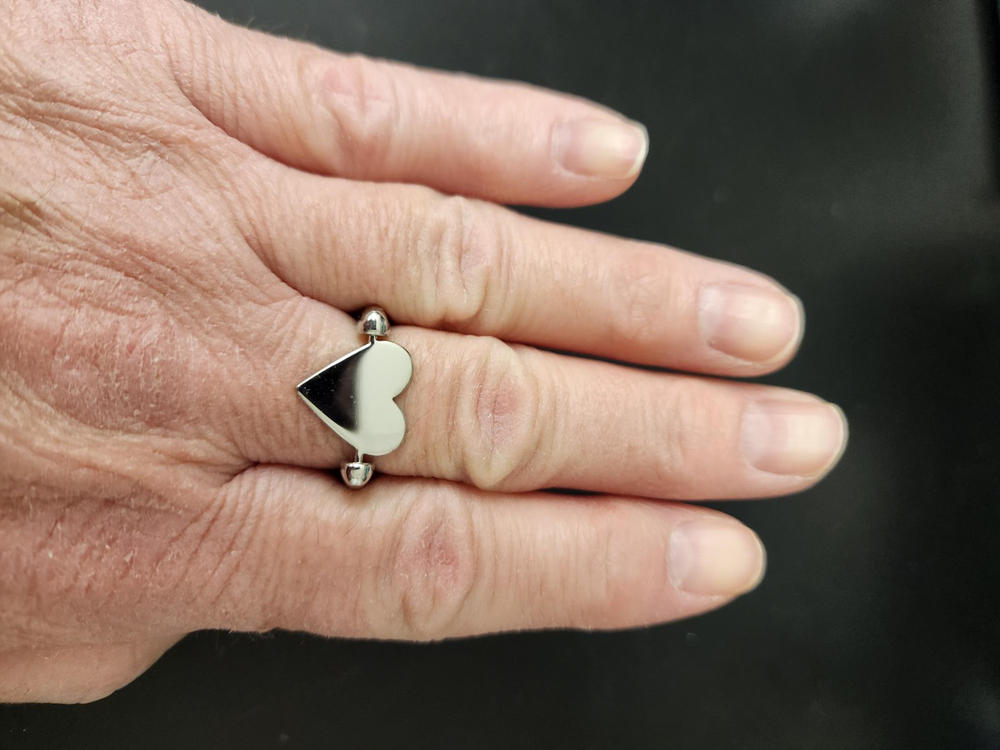 Heart-shaped Solid Element - Customer Photo From Elisa Vitale