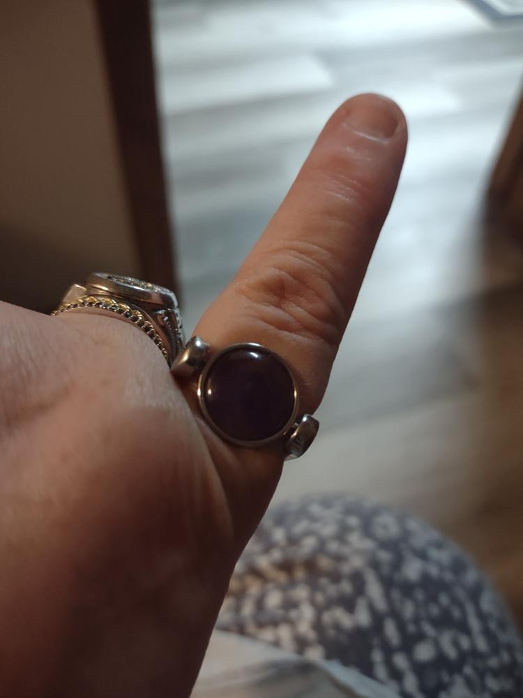Amethyst Crystal Fidget Ring - Customer Photo From patricia w.