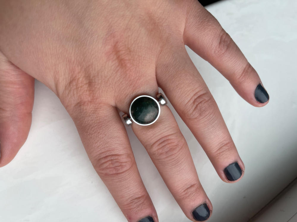 Moss Agate Crystal Fidget Ring - Customer Photo From Abri K.