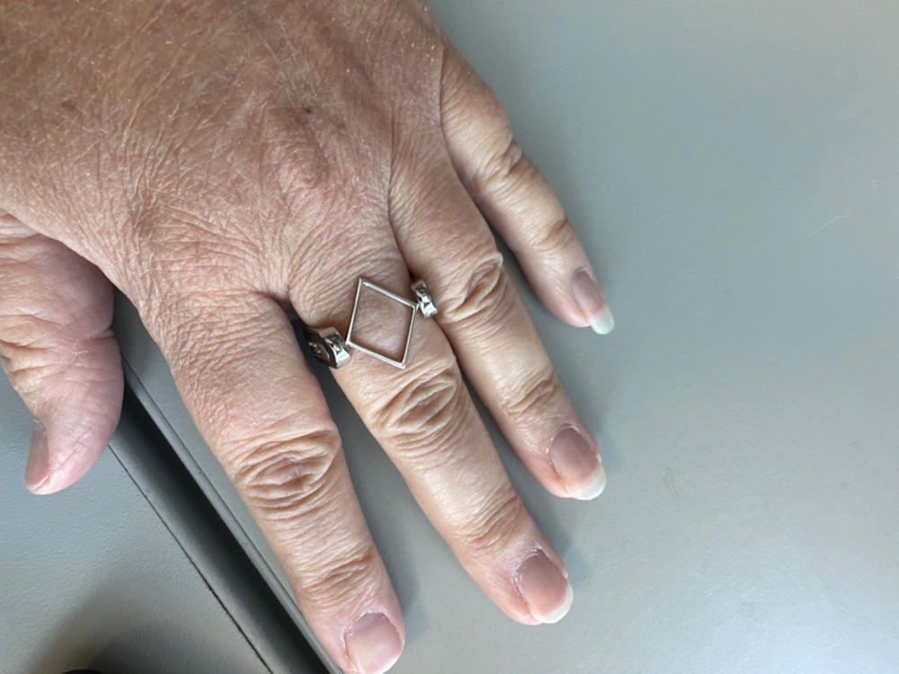 Diamond-Shaped Open Spinner - Customer Photo From Marsha M.