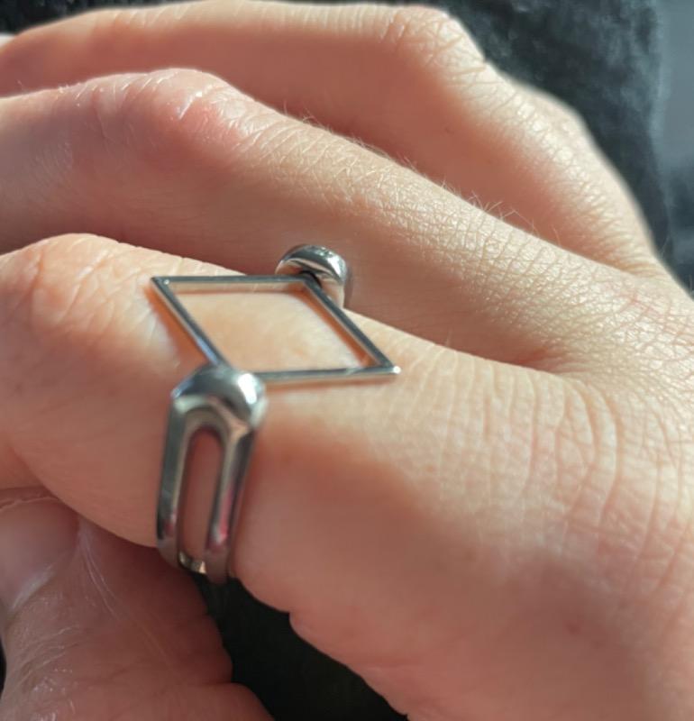 Diamond-Shaped Open Spinner - Customer Photo From Fiona R.