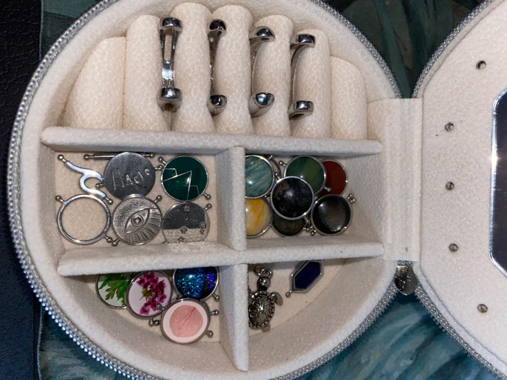 Deluxe CONQUERing Jewelry Case - Customer Photo From Mikala Nelson