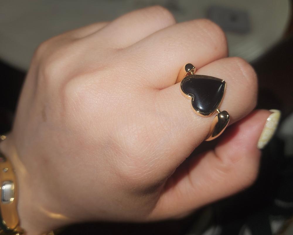Onyx Heart-shaped Crystal Element - Customer Photo From Maria H.