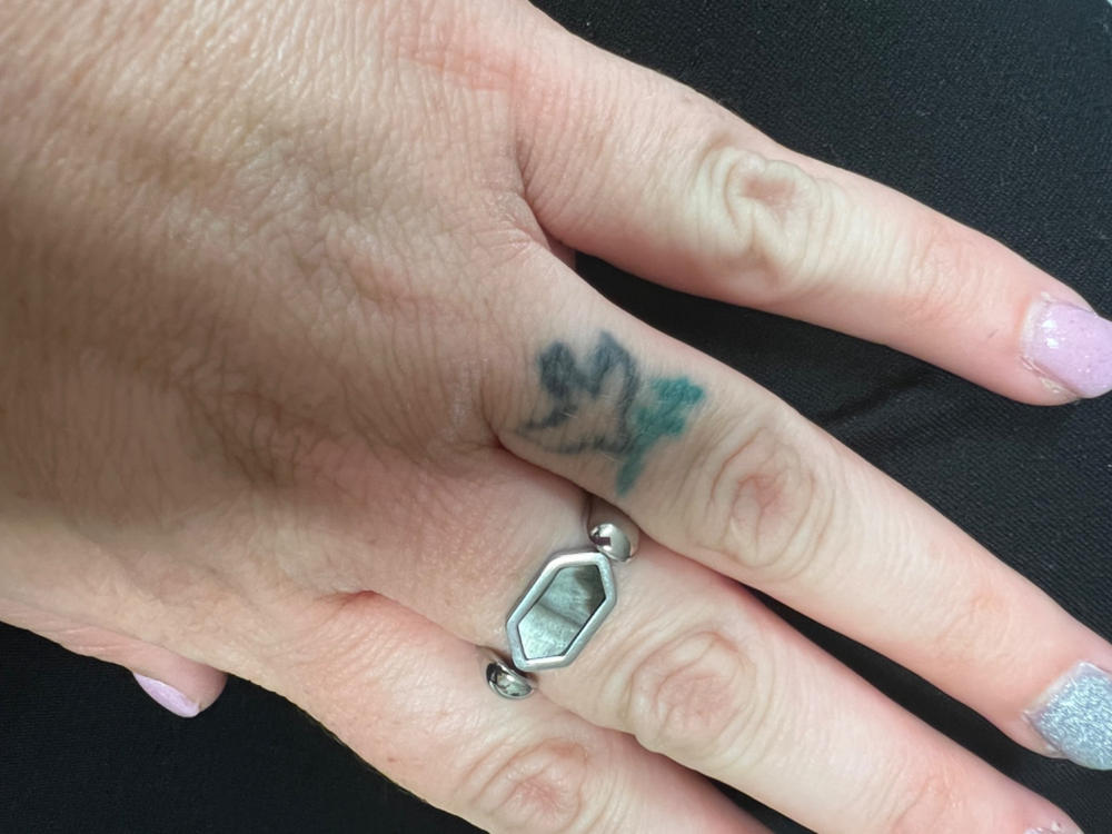 Hexbar Crystal Spinner - Customer Photo From Carolyn A.