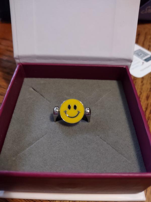 Smiley Face Chroma Spinner - Customer Photo From Michelle T.