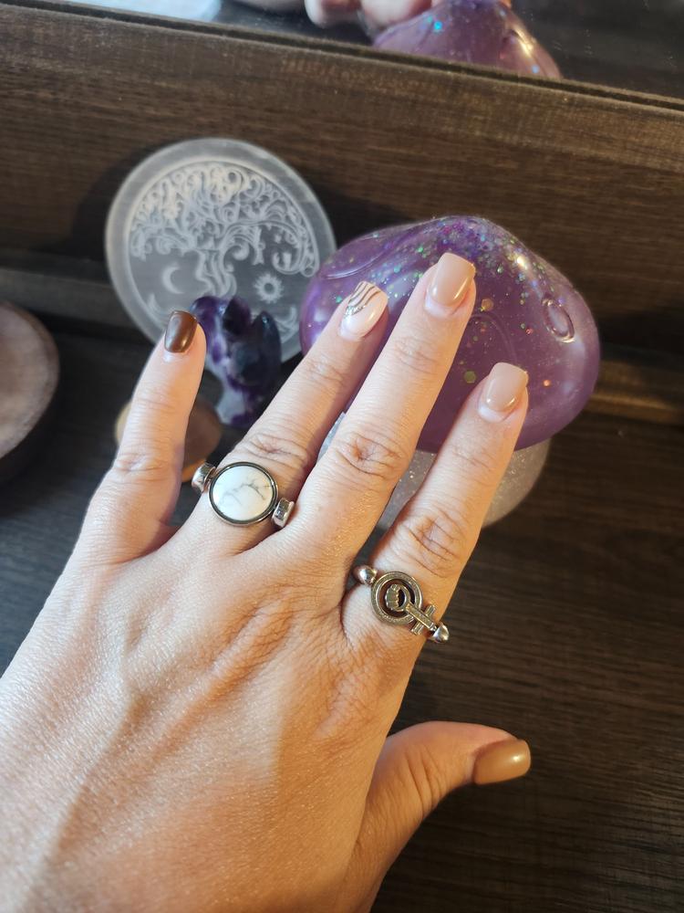 Howlite Round Crystal Element - Customer Photo From Sacha M Soto Marrero