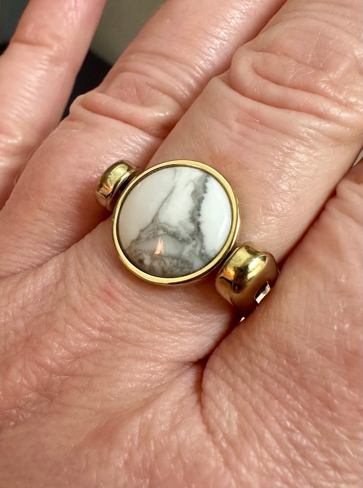 Howlite Round Crystal Element - Customer Photo From TLW