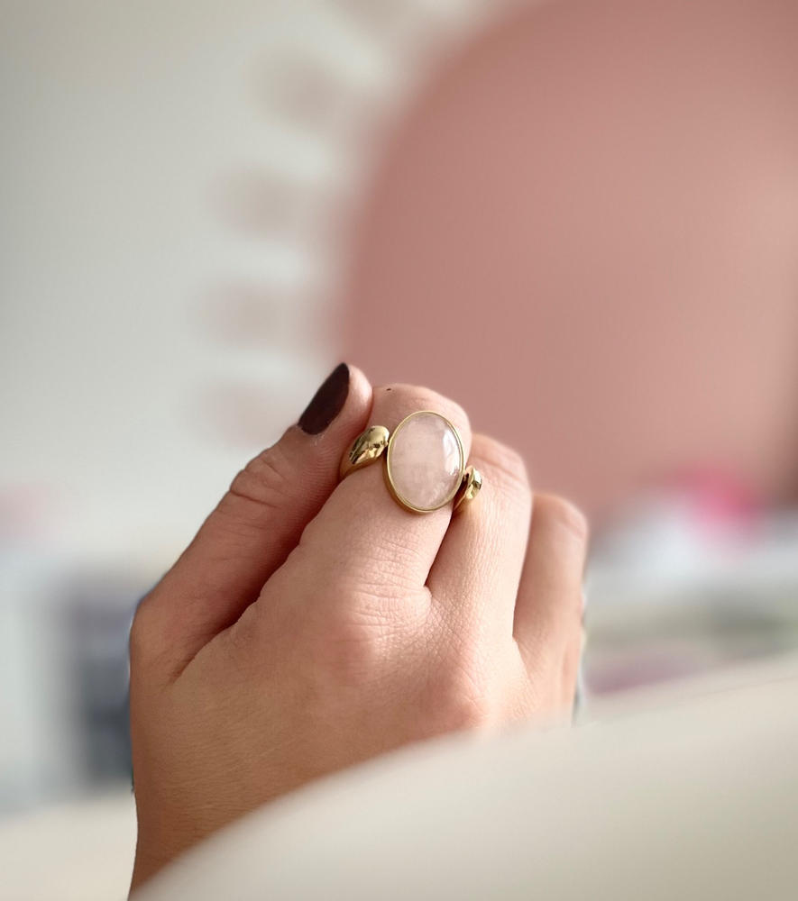 Gold AlaDune Oval Crystal Fidget Ring - Customer Photo From Katelyn G.