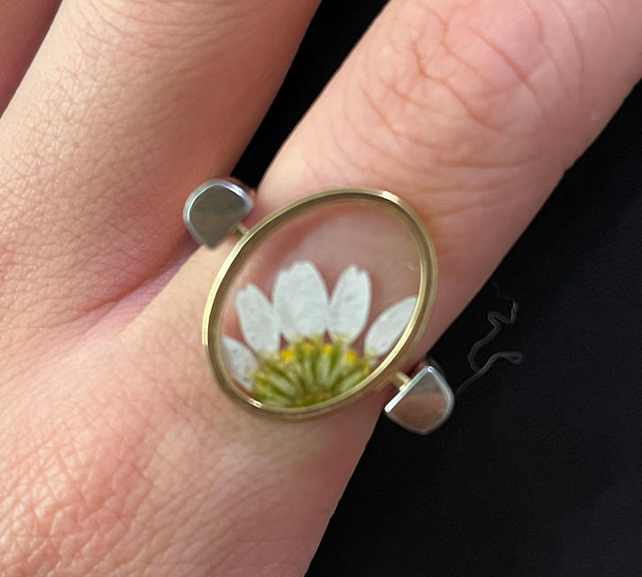 Daisy Vessel Element – FoundKept Collab - Customer Photo From Kiri E.