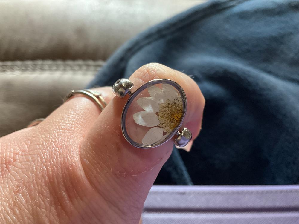 Daisy Vessel Element – FoundKept Collab - Customer Photo From Alex