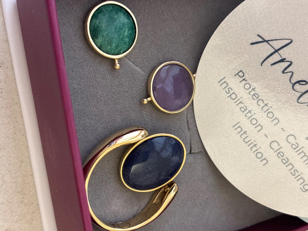 Blue Aventurine Oval Crystal Element - Customer Photo From MICHELA JELMINI
