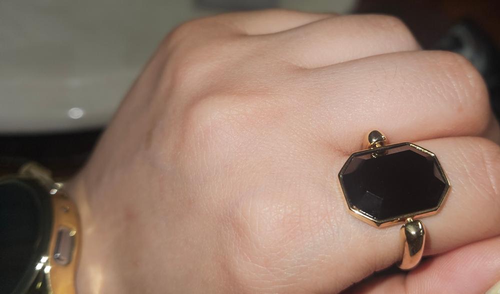 Onyx Octangle™ Crystal Element - Customer Photo From Maria H.