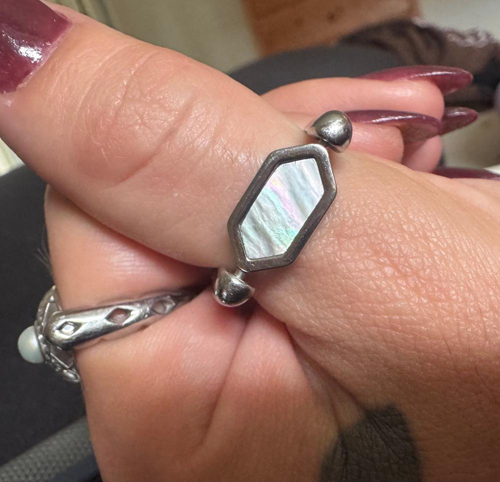Gray Shell HexBar™ Crystal Element - Customer Photo From Cat