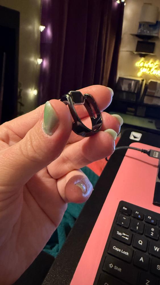 Onyx HexBar™ Crystal Element - Customer Photo From Nicole T