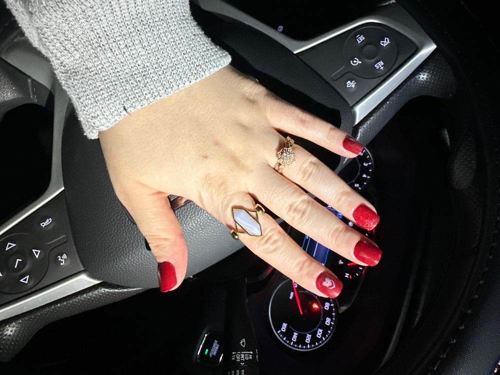 Blue Lace Agate TwinPoint™ Crystal Element - Customer Photo From Kileigh Gonzales