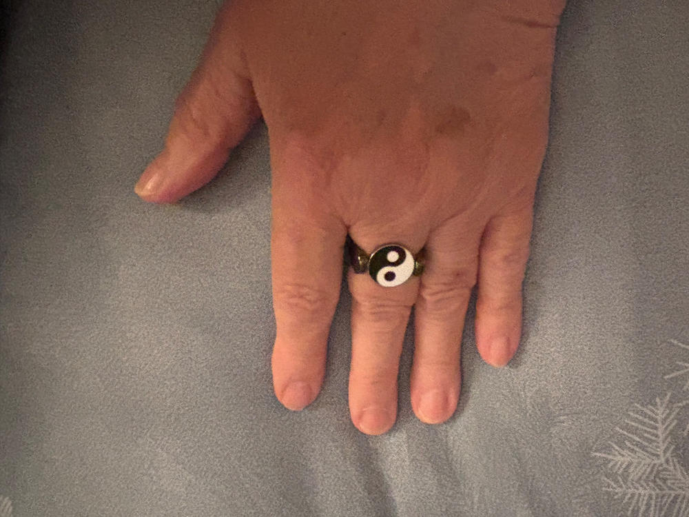 Black Classic Ring Band - Customer Photo From Linda DeCarlo