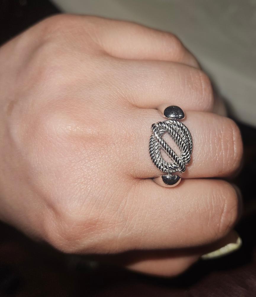 Untethered Element - Customer Photo From Maria H.