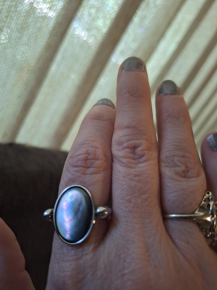 Gray Shell Oval Crystal Element - Customer Photo From BRANDY