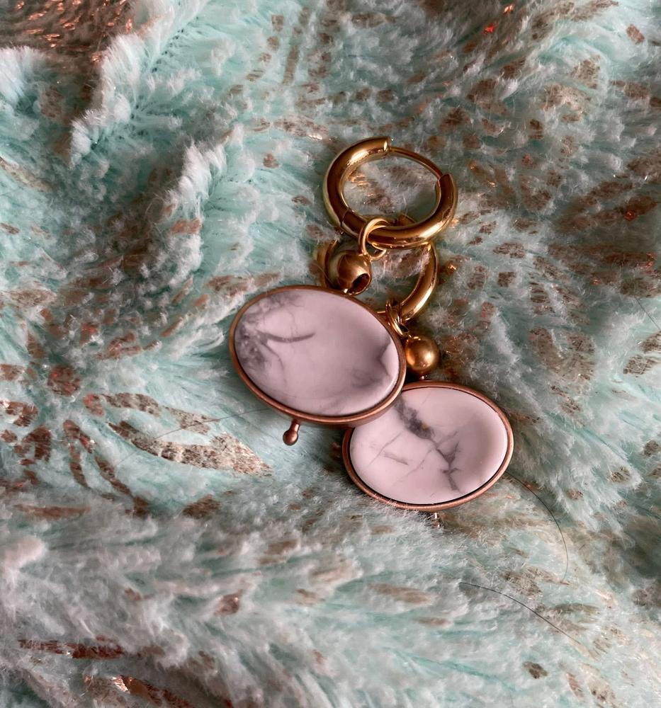 Rose Gold Howlite Worry Stone Element - Customer Photo From Diane