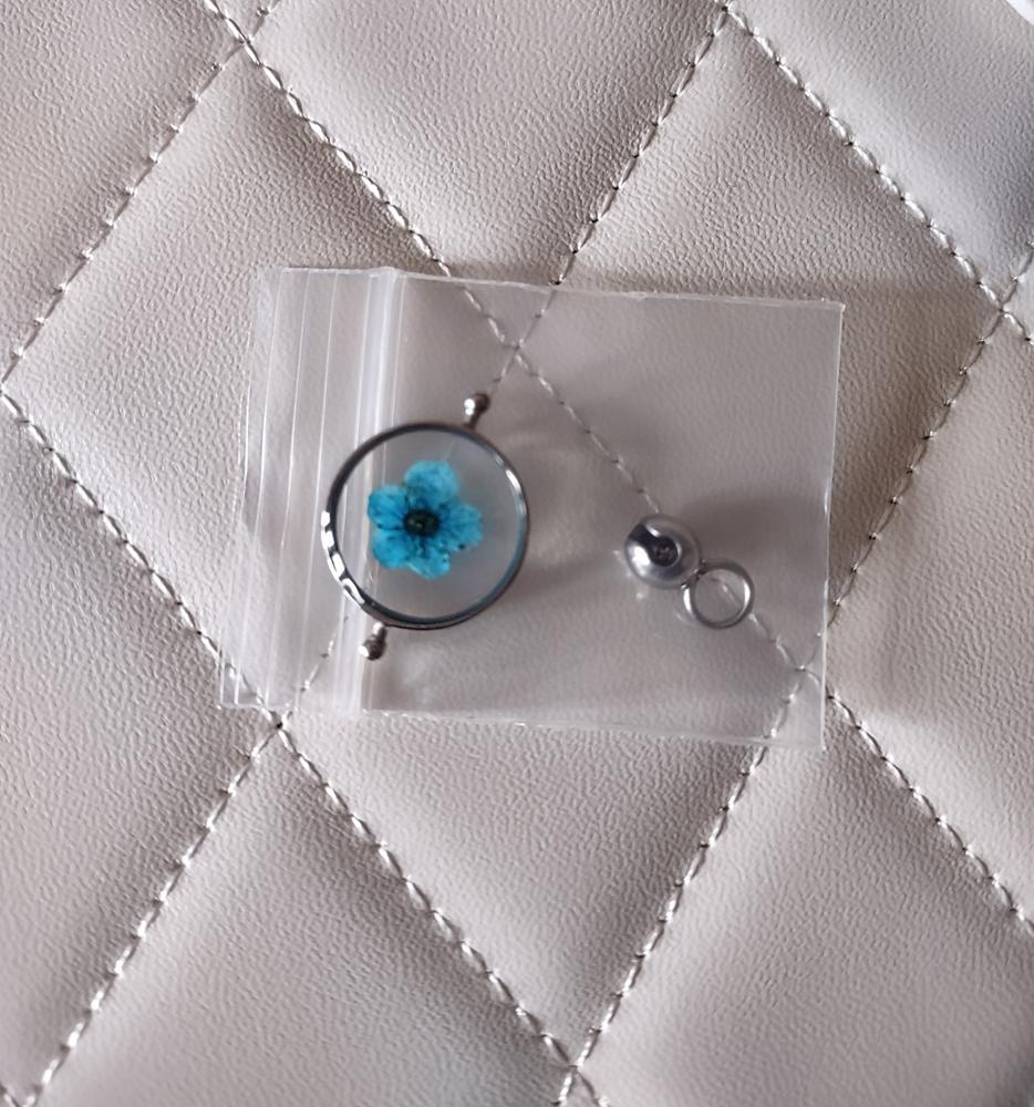 MiraLink™ Encapture™ Flower Charm - Customer Photo From Michelle