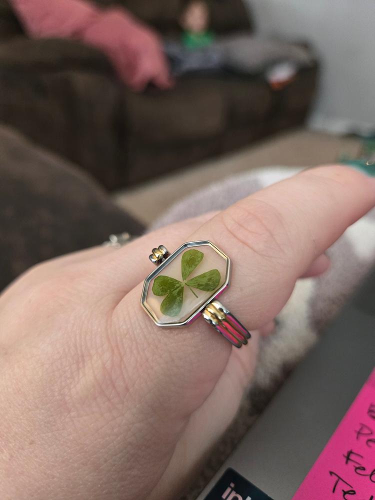 4-Leaf Clover Encapture™ Octangle Element - Customer Photo From Anna
