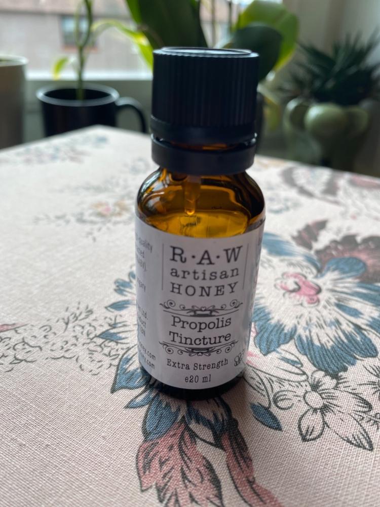 Propolis Extract Tincture 20ml - Customer Photo From Magda Kiec