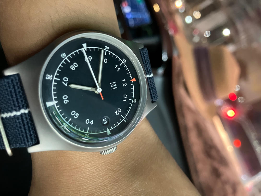 MUS+02 NAVY P AUTO - Customer Photo From 子心 廖