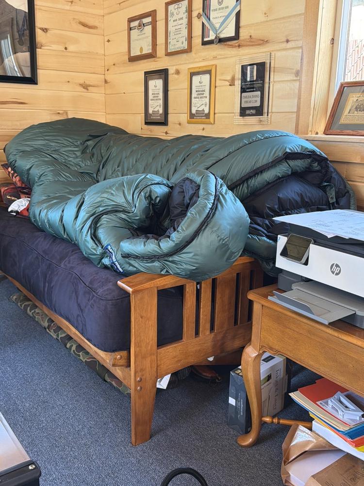 Condor YF Sleeping Bag - Customer Photo From Charles Jennngs