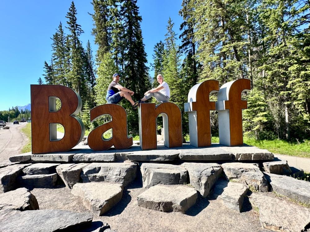 USA 45 Days Travel Sim Card | Unlimited High Speed 5G & 4G Data | T-Mobile - Customer Photo From Deanne Pin