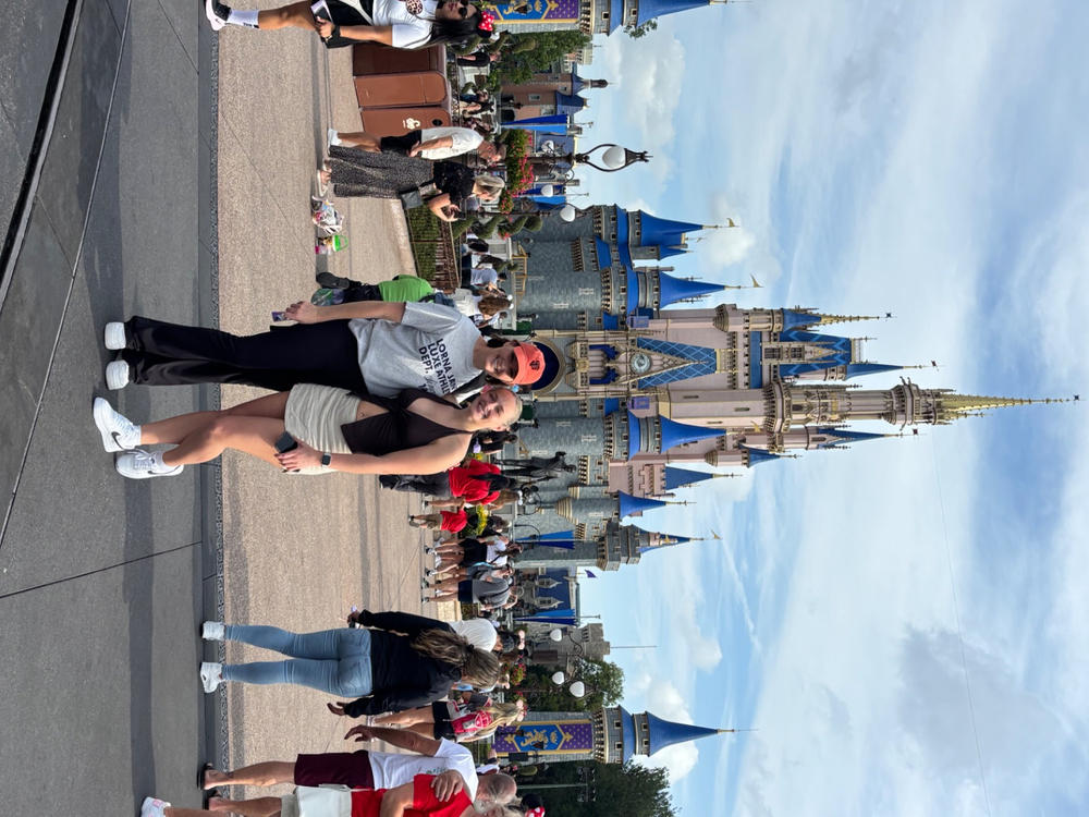 USA 30 Days Travel SIM Card | Unlimited High Speed 5G & 4G Data | T-Mobile - Customer Photo From Kelly Tinney